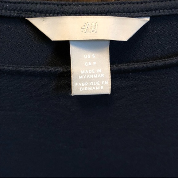 Final Drop! Navy H&M Top - Picture 2 of 8